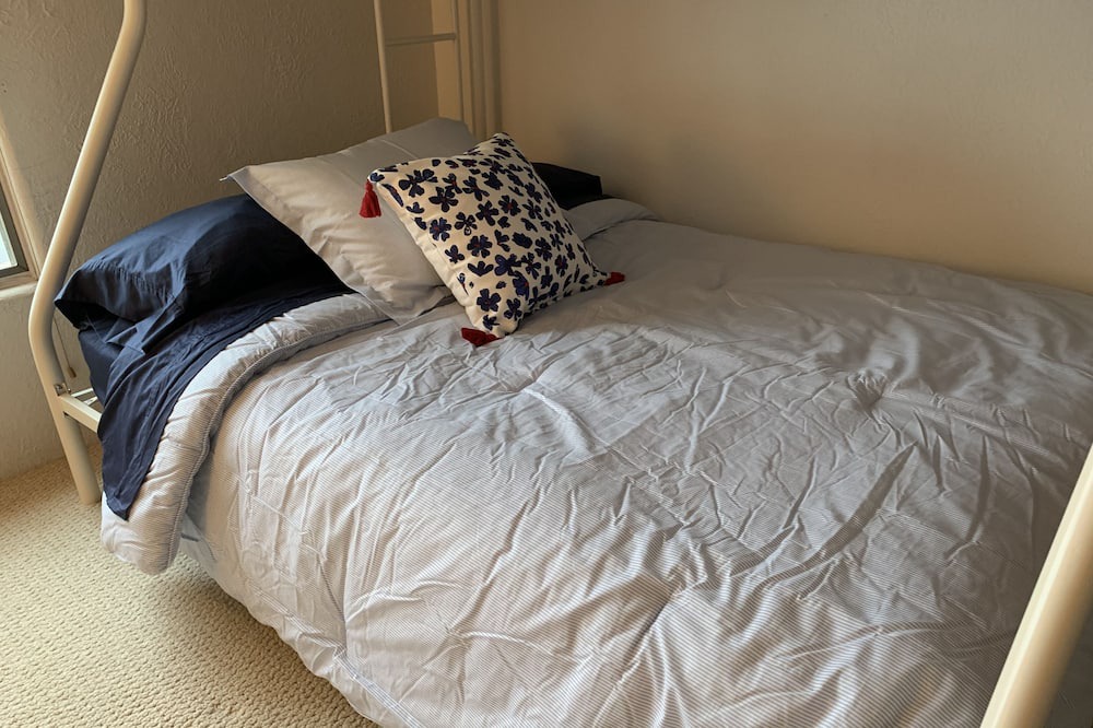 Photo of Bedroom in White Pigeon