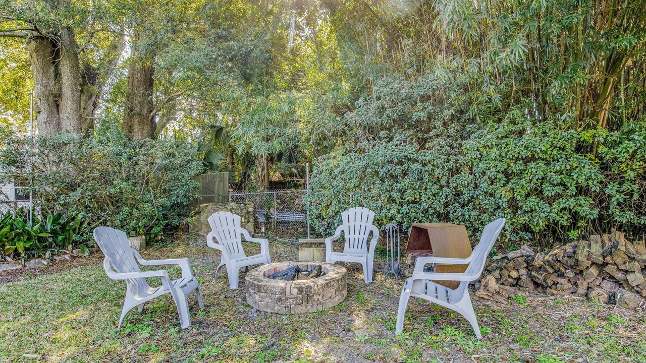Photo of Outdoor in East Hill