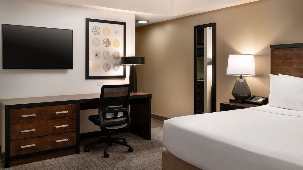 Photo of Bedroom in Midtown East