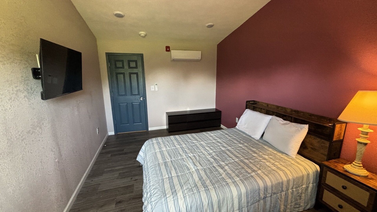 Photo of Bedroom in Mount Vernon