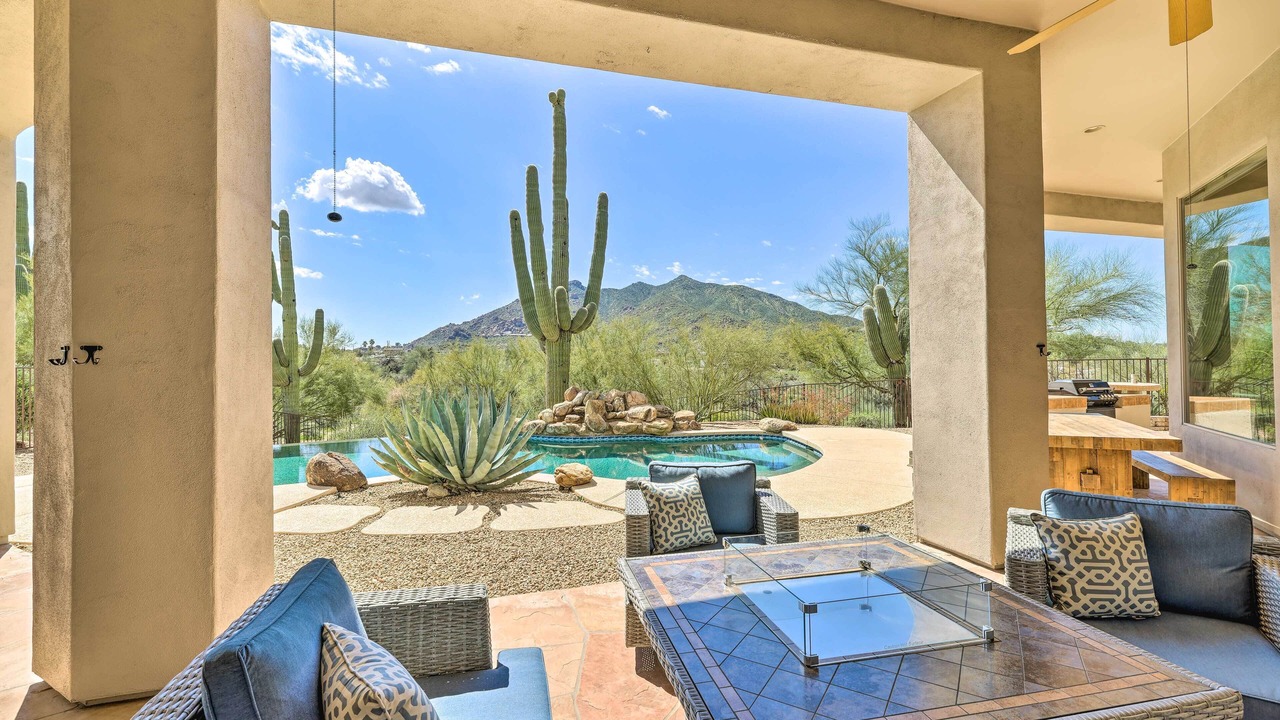 Photo of Outdoor in Black Mountain Shadows