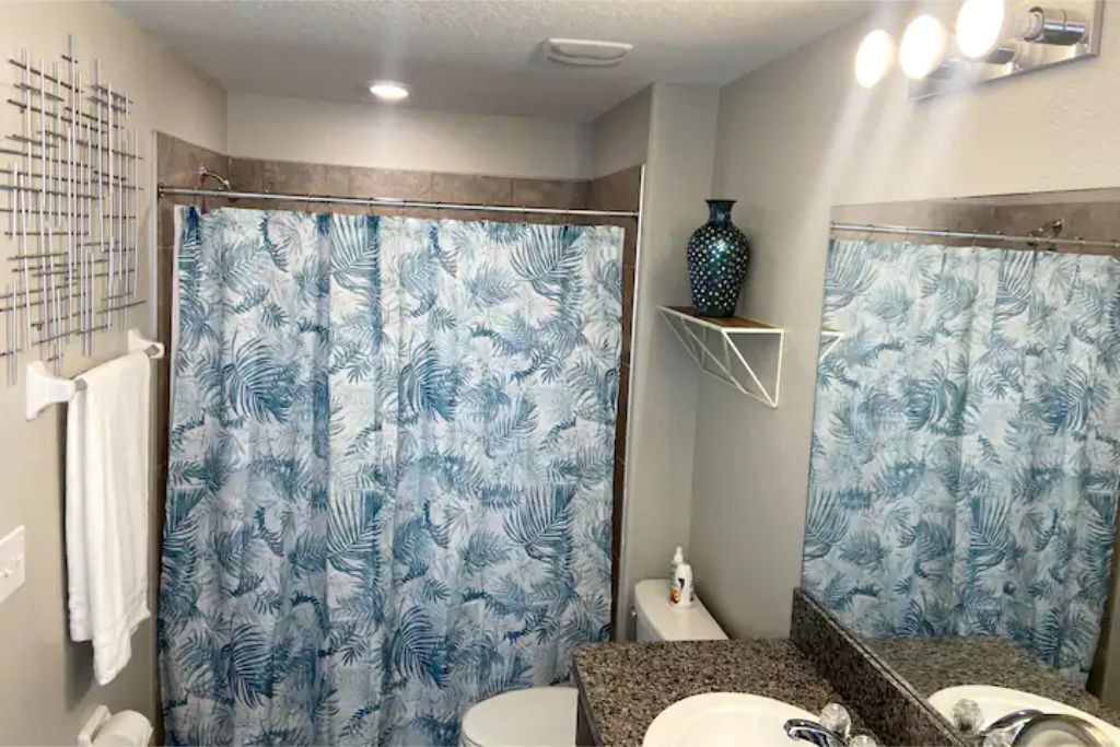 Photo of Bathroom in Riverview