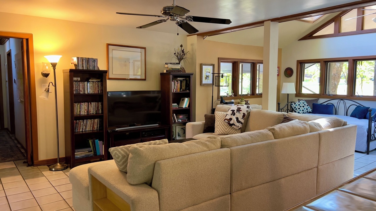 Photo of Livingroom in Wolf Creek