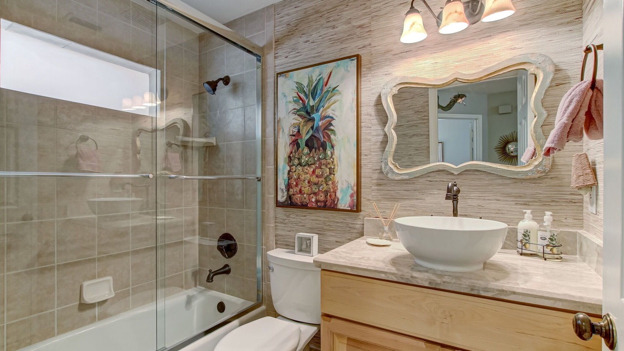 Photo of Bathroom in Amelia City