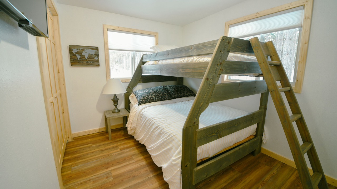 Photo of Bedroom in Iron River