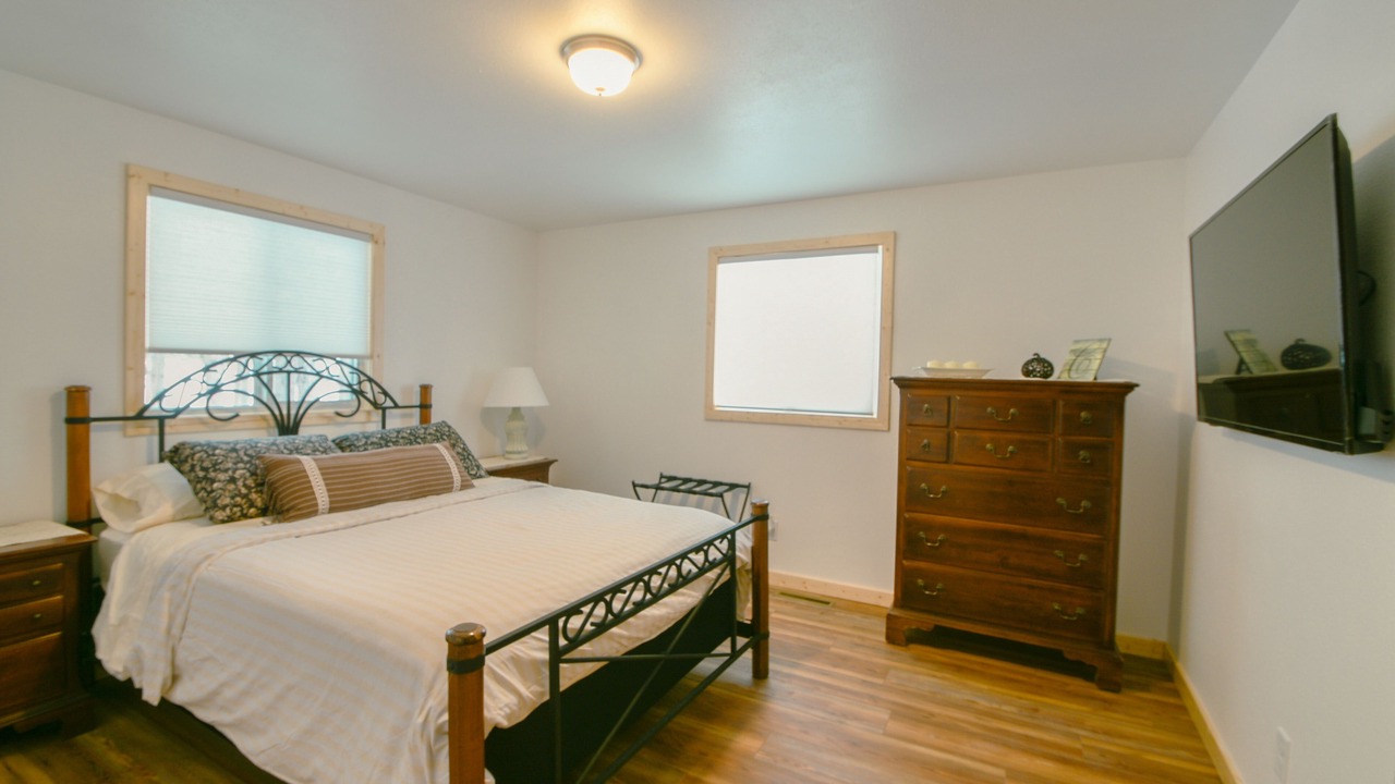 Photo of Bedroom in Iron River