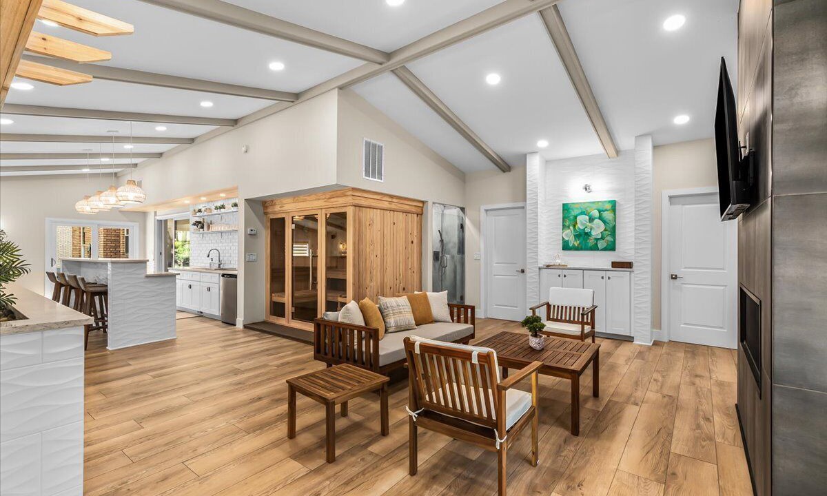 Photo of Livingroom in Farmington Hills