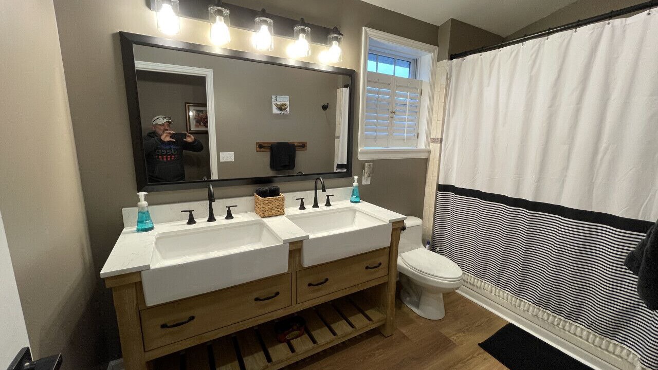 Photo of Bathroom in Ellicottville