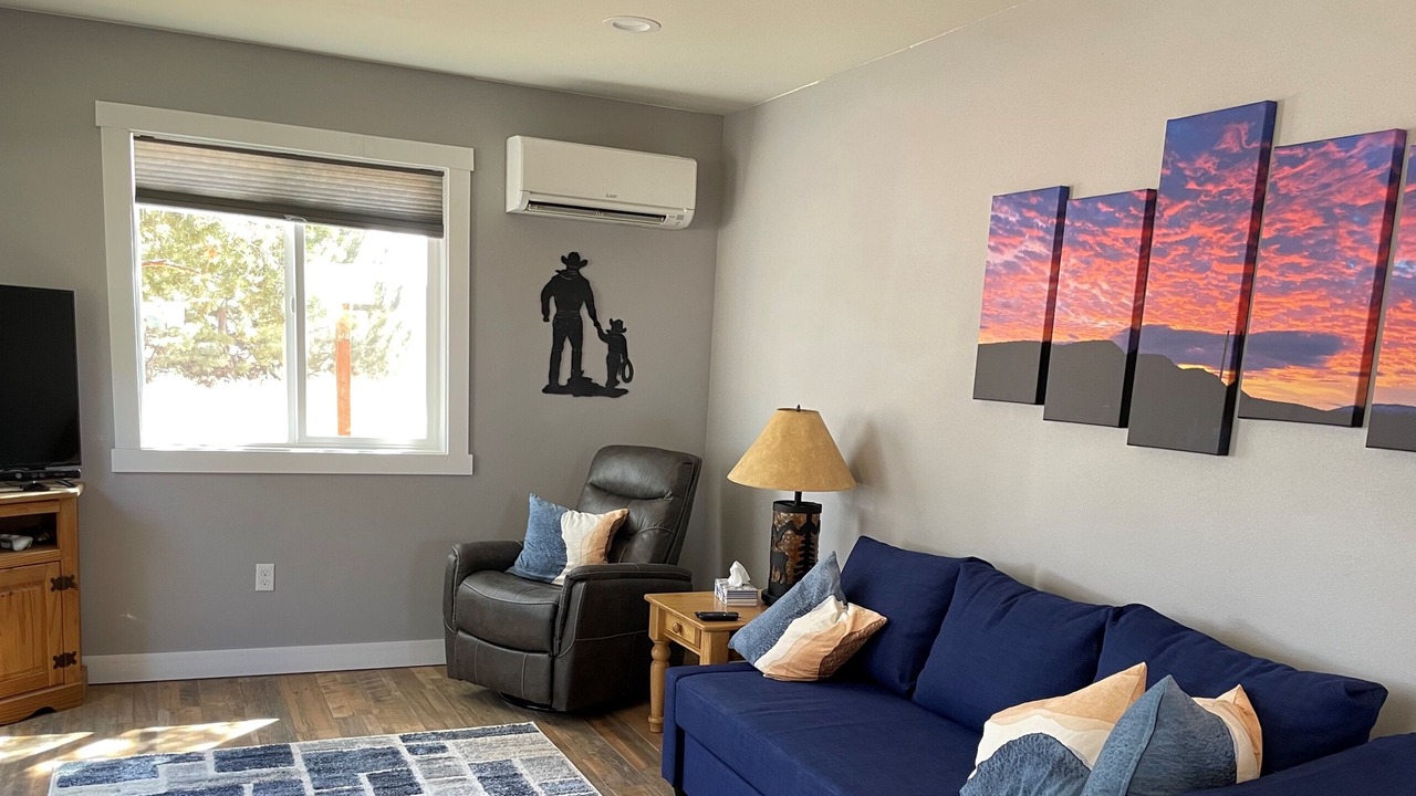 Photo of Livingroom in Crooked River Ranch