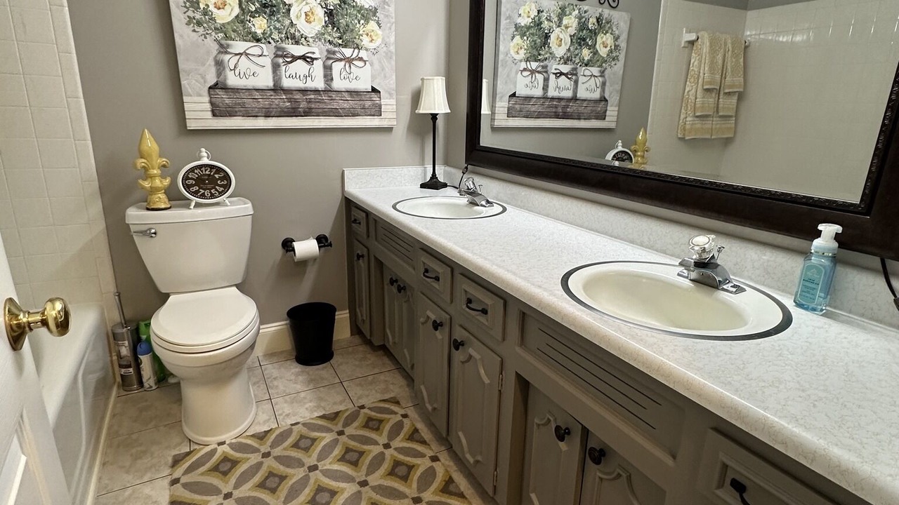 Photo of Bathroom in Tigerville