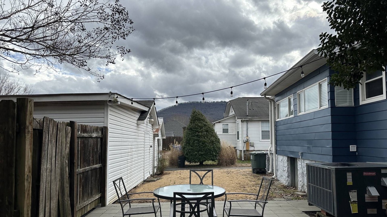 Photo of Others in Lookout Valley Neighborhood Association