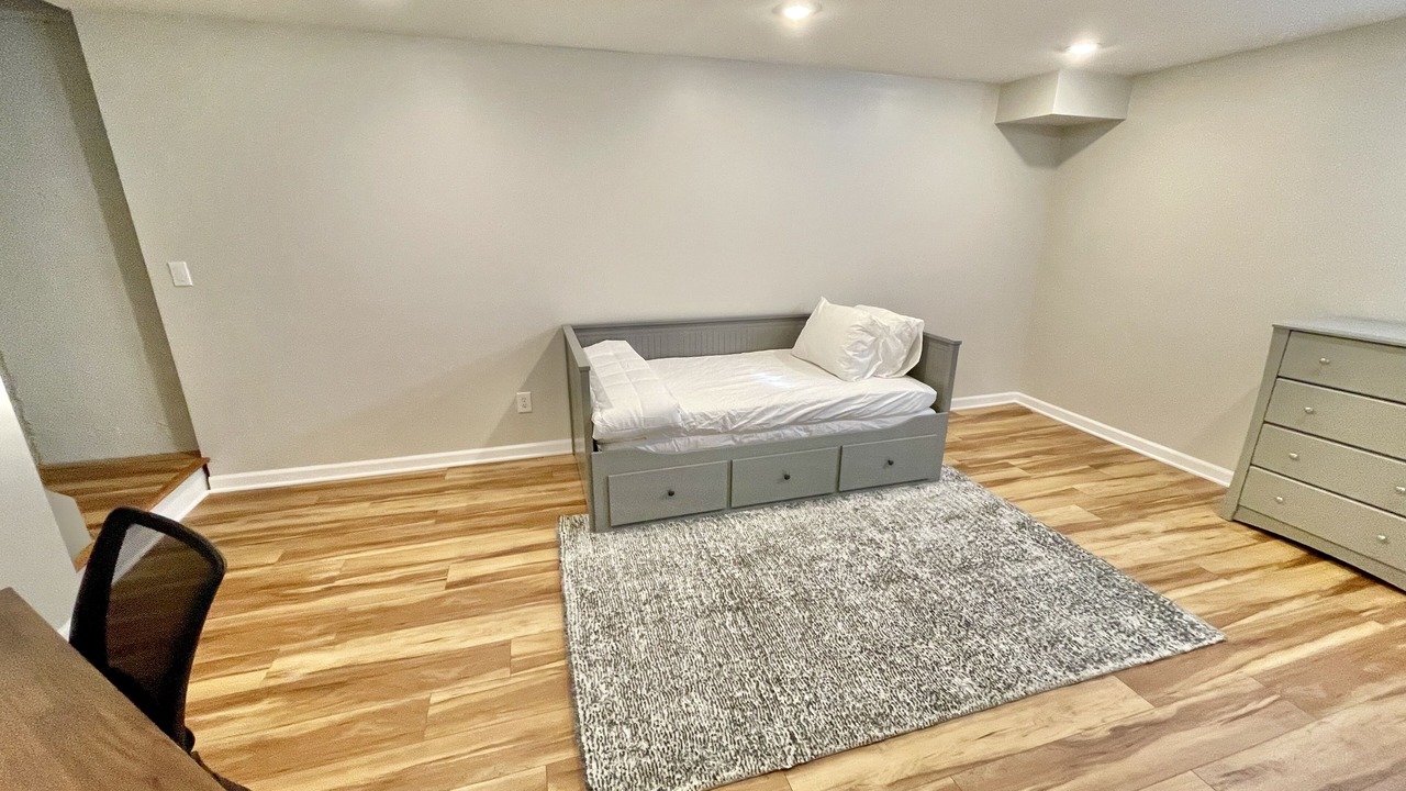 Photo of Bedroom in Farmington Hills