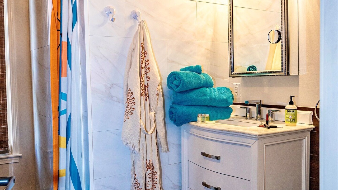 Photo of Bathroom in Old East Hill