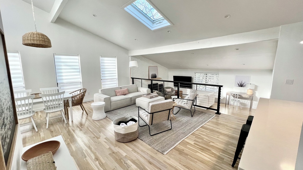 Photo of Livingroom in Springs