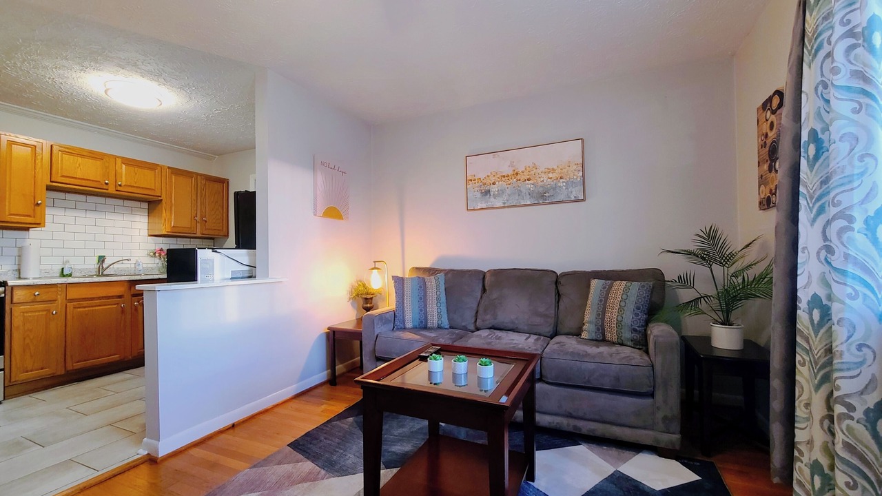 Photo of Livingroom in Lexington