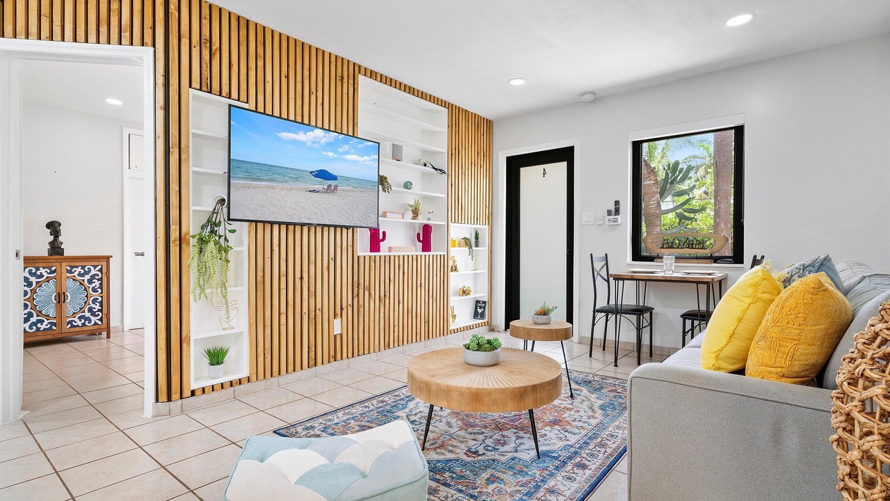 Photo of Livingroom in North Beach