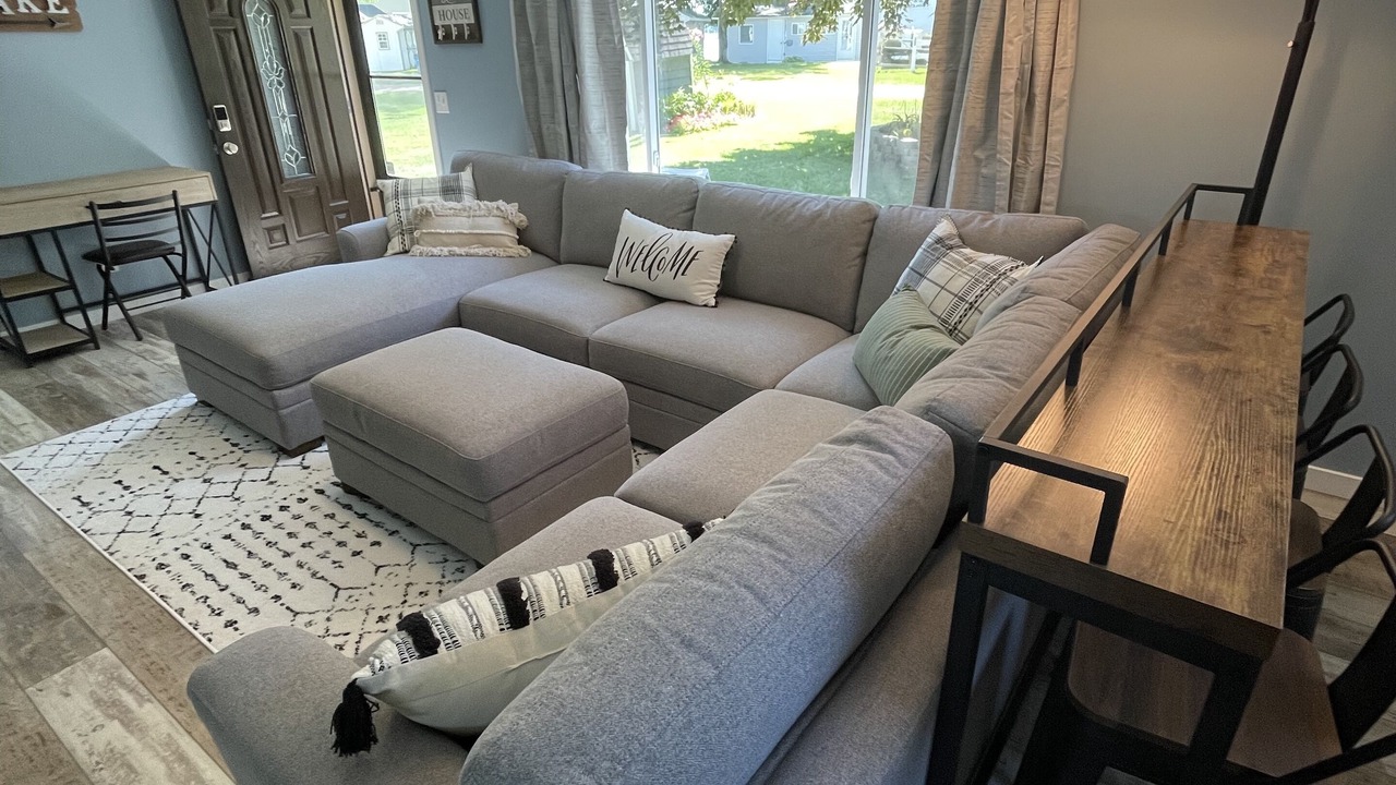 Photo of Livingroom in Coldwater