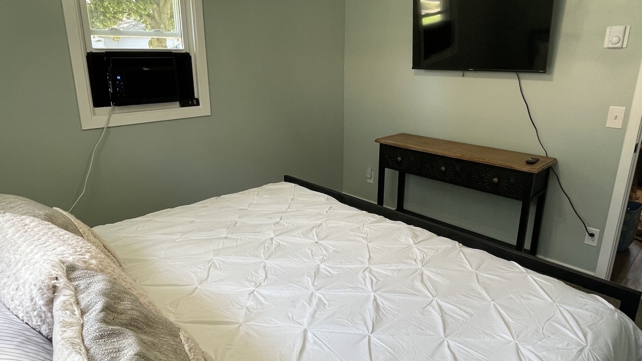 Photo of Bedroom in Coldwater