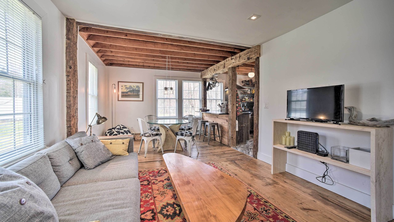 Photo of Livingroom in West Hurley