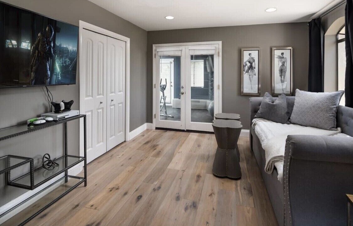 Photo of Bedroom in Sundown Manor