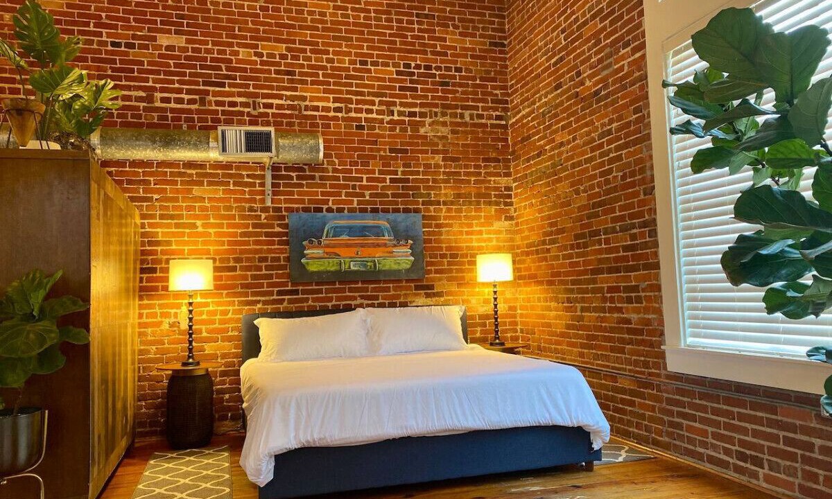 Photo of Bedroom in Old East Hill