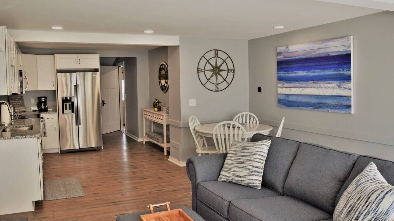 Photo of Livingroom in Anchorville