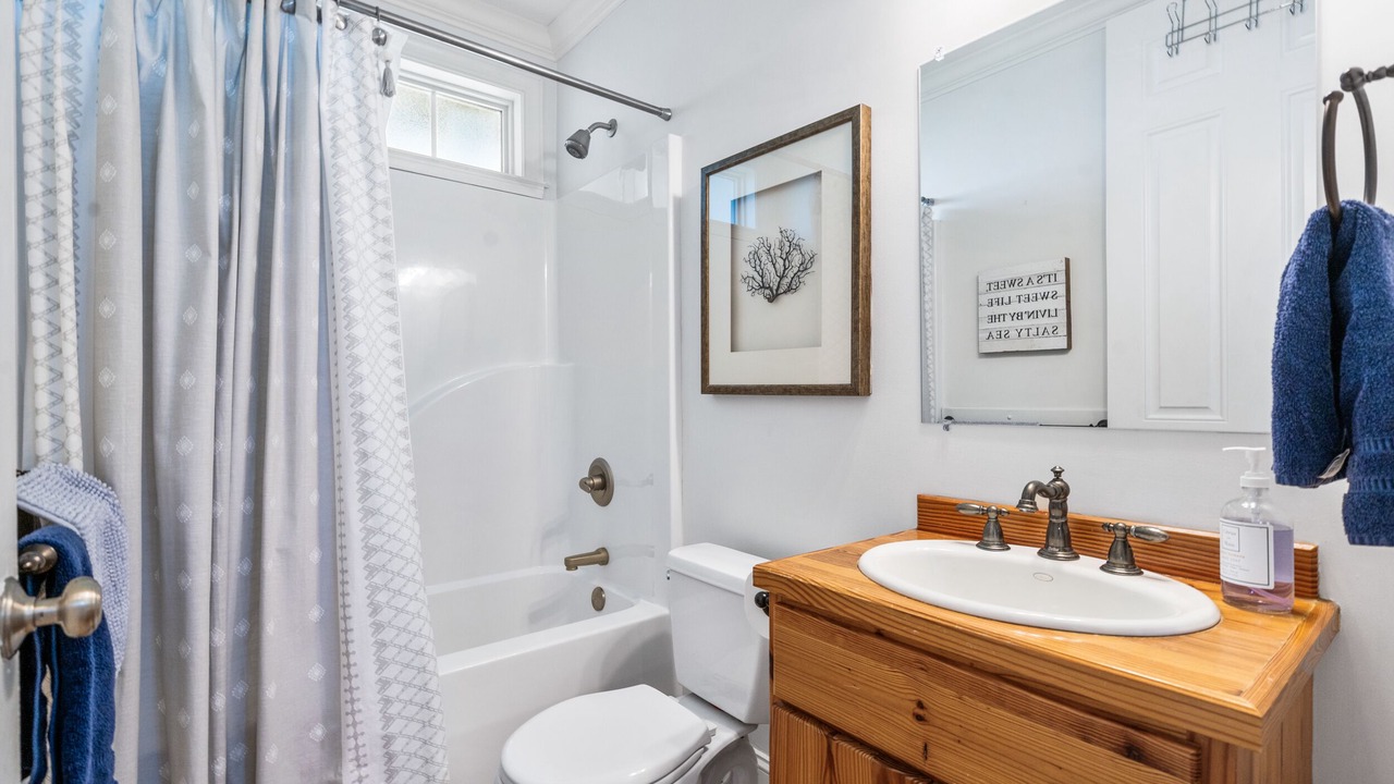 Photo of Bathroom in Litchfield by the Sea