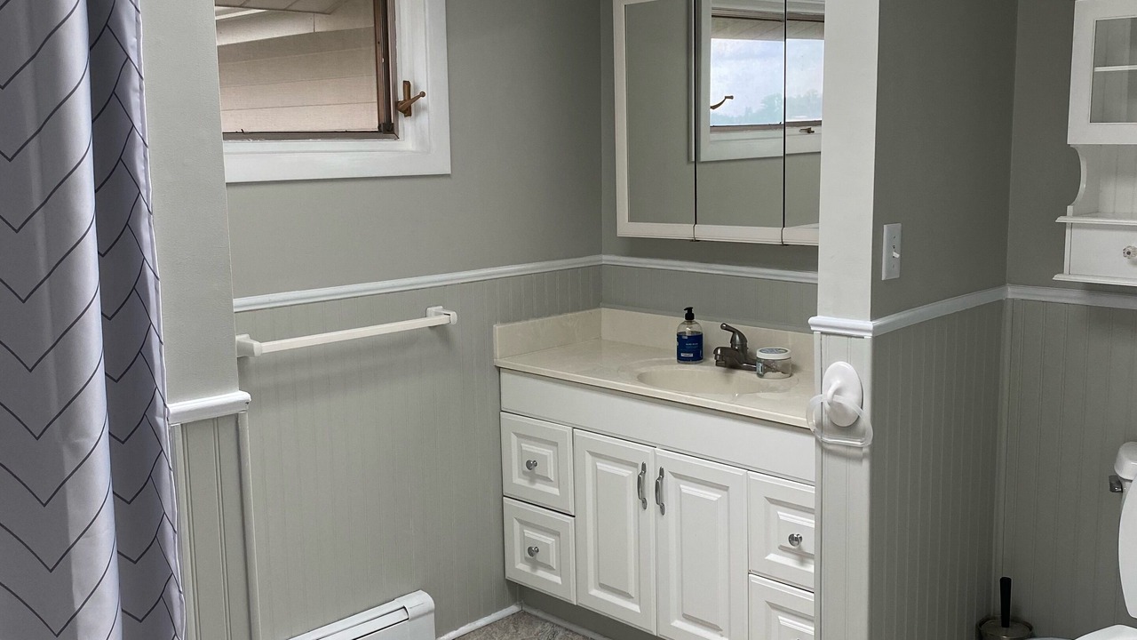 Photo of Bathroom in Coldwater