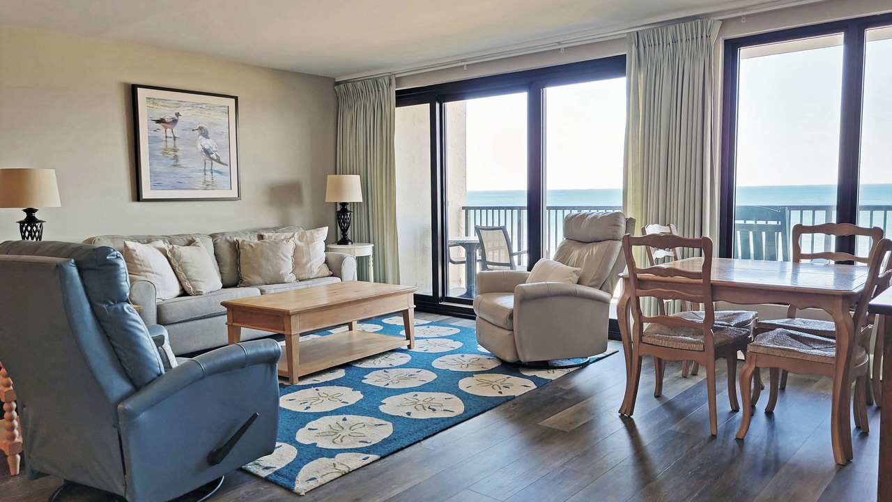 Photo of Livingroom in Litchfield by the Sea