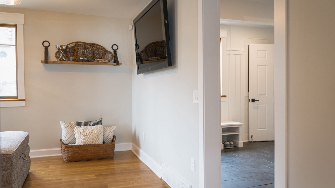 Photo of Livingroom in Lake George