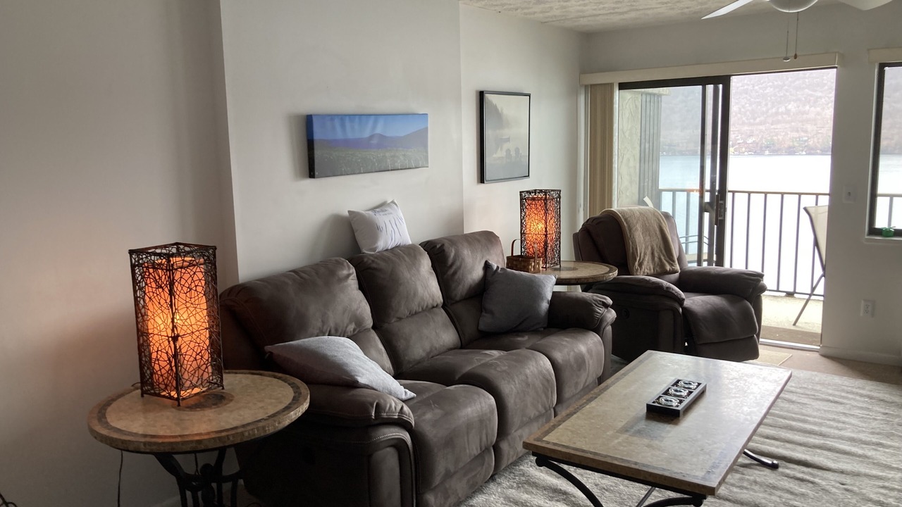 Photo of Livingroom in Canandaigua