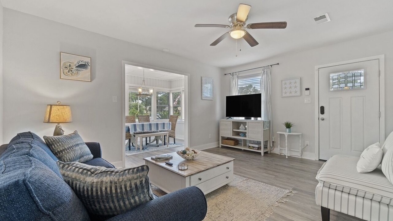 Photo of Livingroom in Warrington