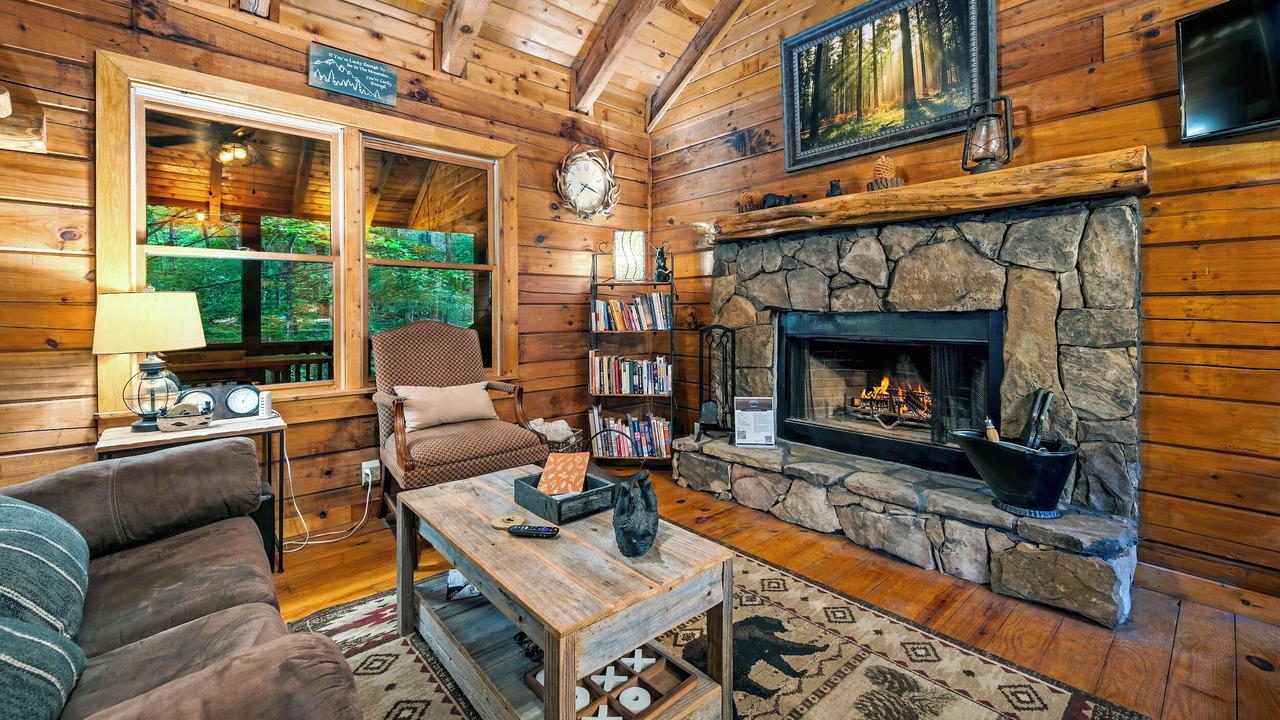 Photo of Bedroom in Walnut Mountain