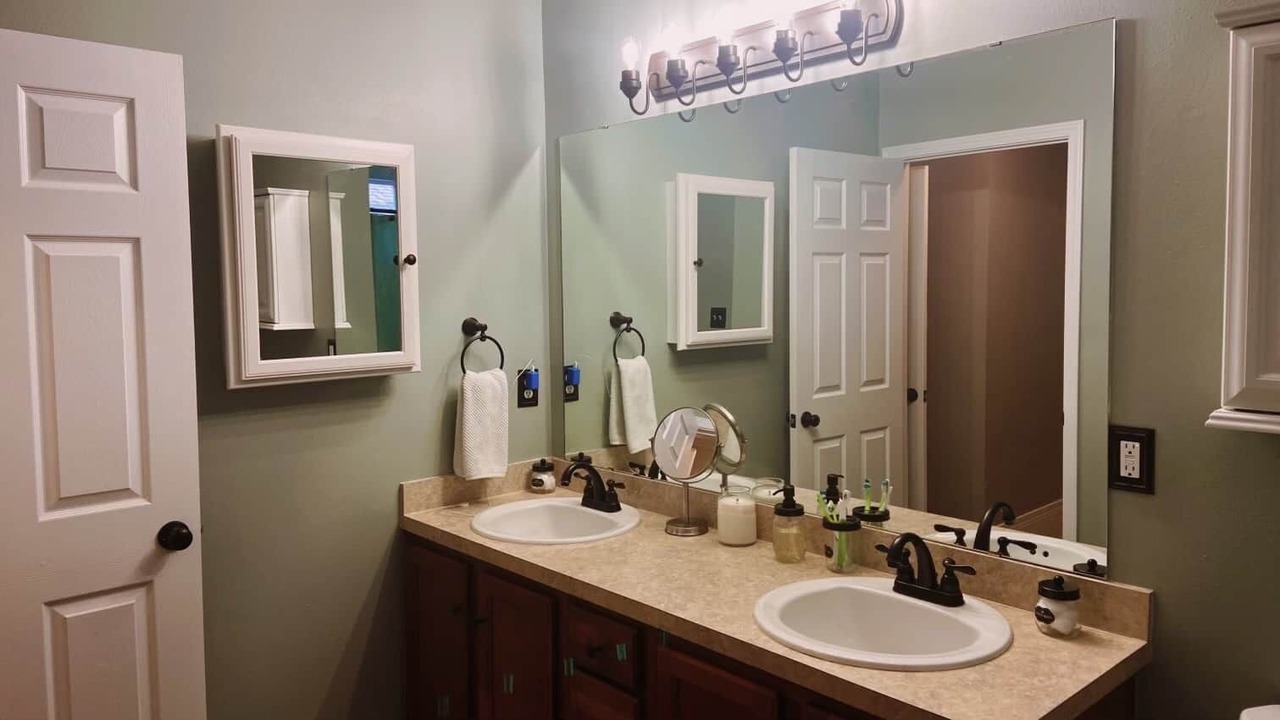 Photo of Bathroom in Navarre