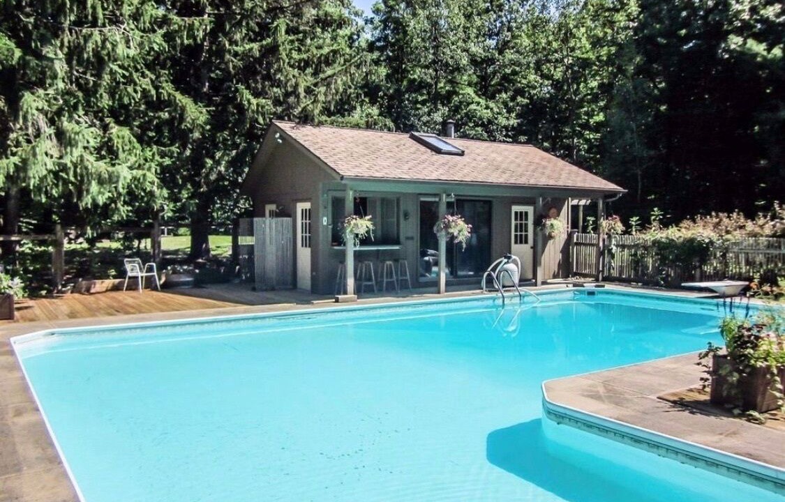 Photo of Outdoor in Hollowville
