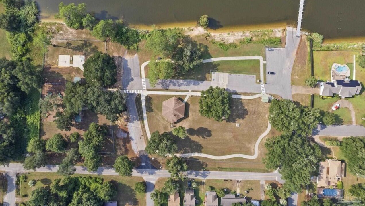 Photo of Outdoor in Florida Panhandle