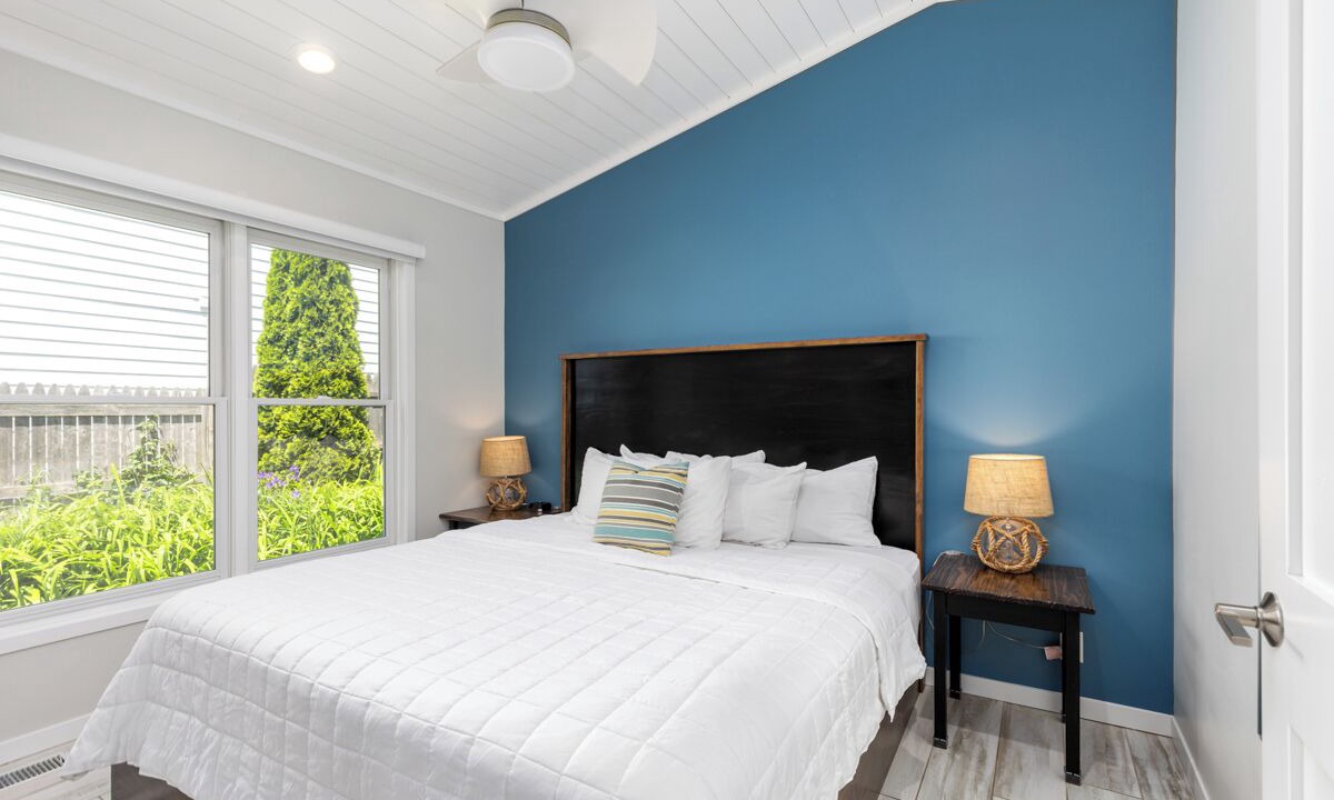 Photo of Others in Saugatuck