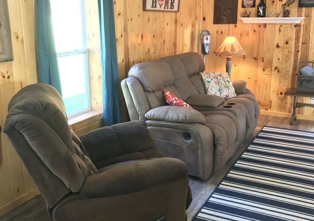 Photo of Livingroom in Bessemer