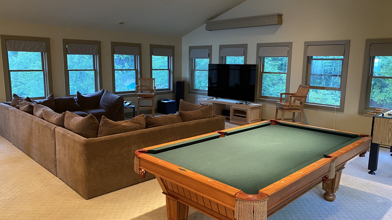 Photo of Bedroom in Lake Leelanau