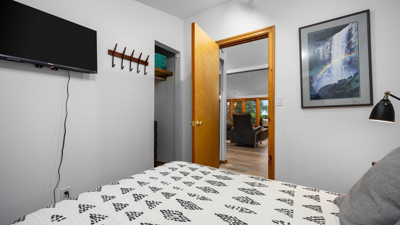 Photo of Bedroom in Suttons Bay