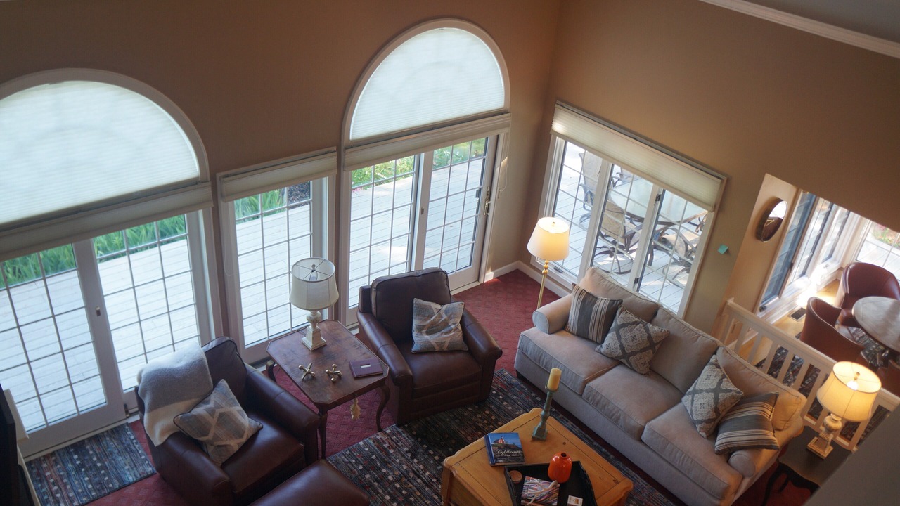 Photo of Livingroom in Birchwood Farms