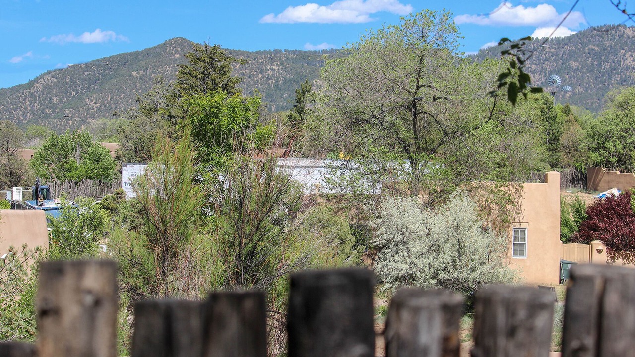 Photo of Others in Santa Fe