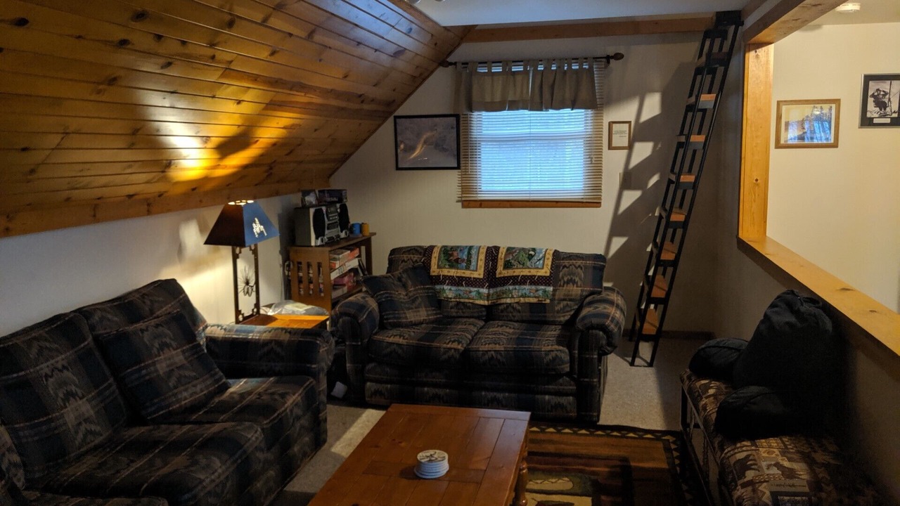 Photo of Livingroom in Bessemer