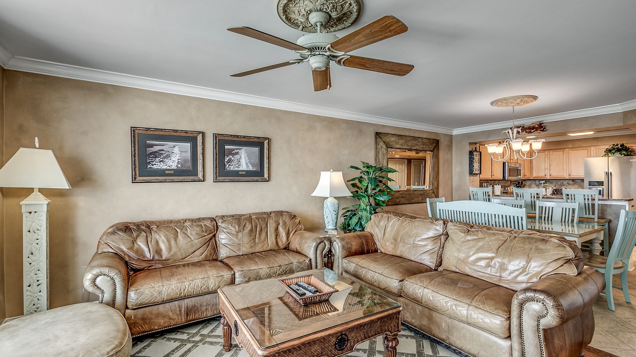 Photo of Livingroom in Crescent Beach