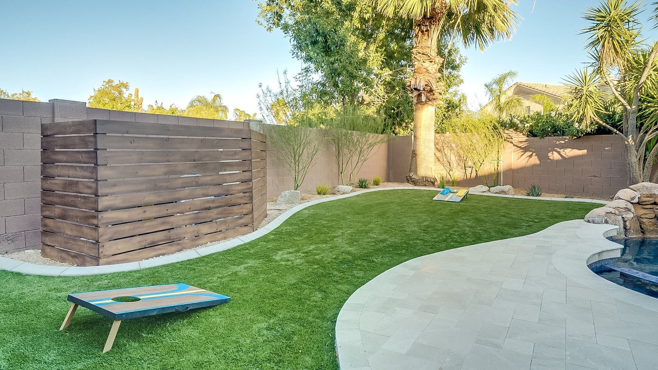 Photo of Outdoor in Aztec Corridor