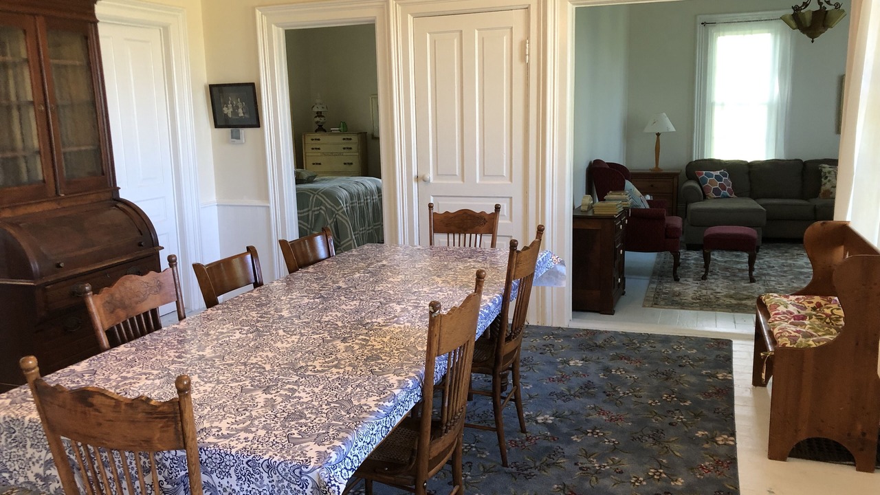 Photo of Livingroom in Kendall