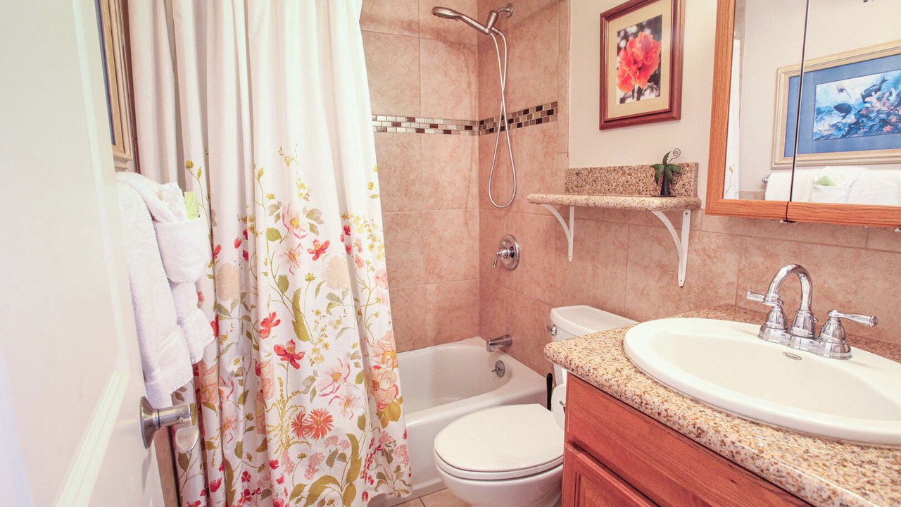 Photo of Bathroom in Kihei