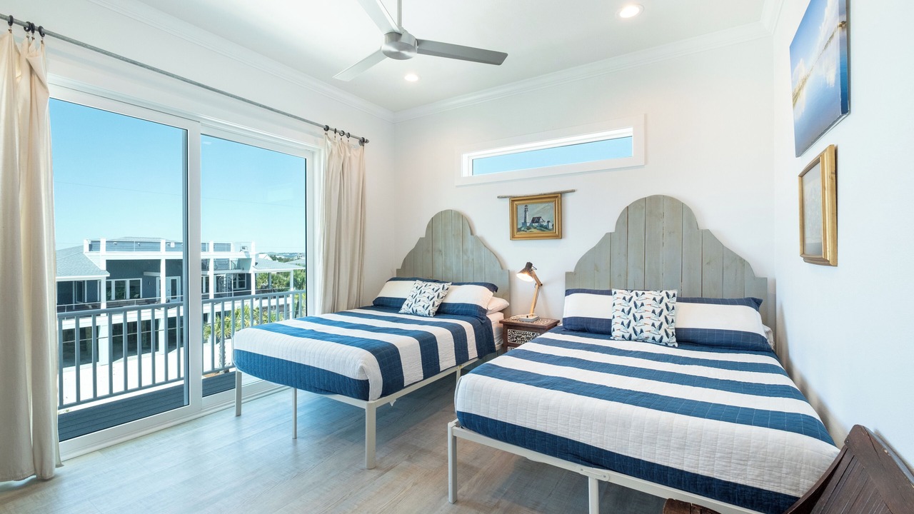 Photo of Bedroom in Pensacola Beach
