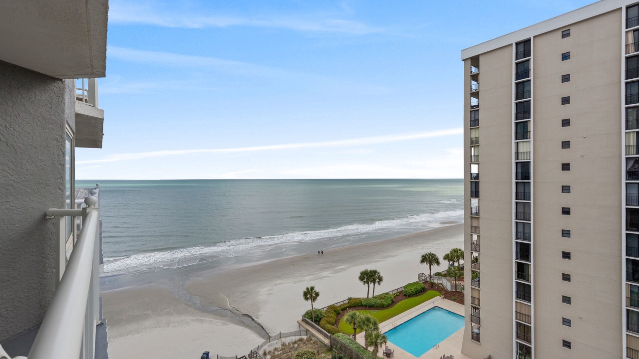 Photo of Patio Balcony in Arcadian Shores