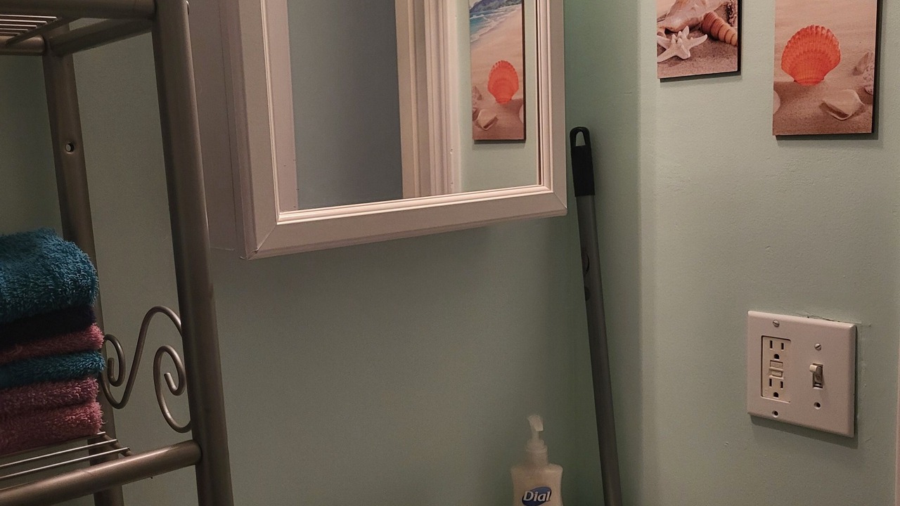 Photo of Bathroom in Shelbyville